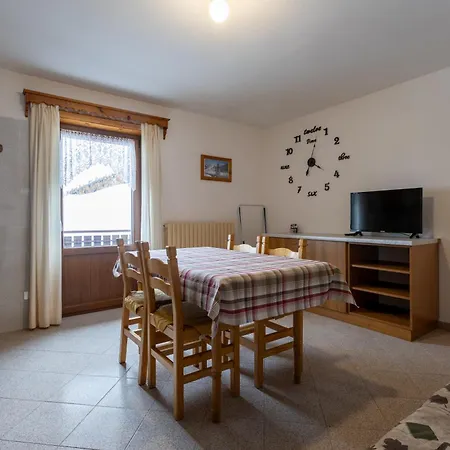 Black - Trepalle Daire